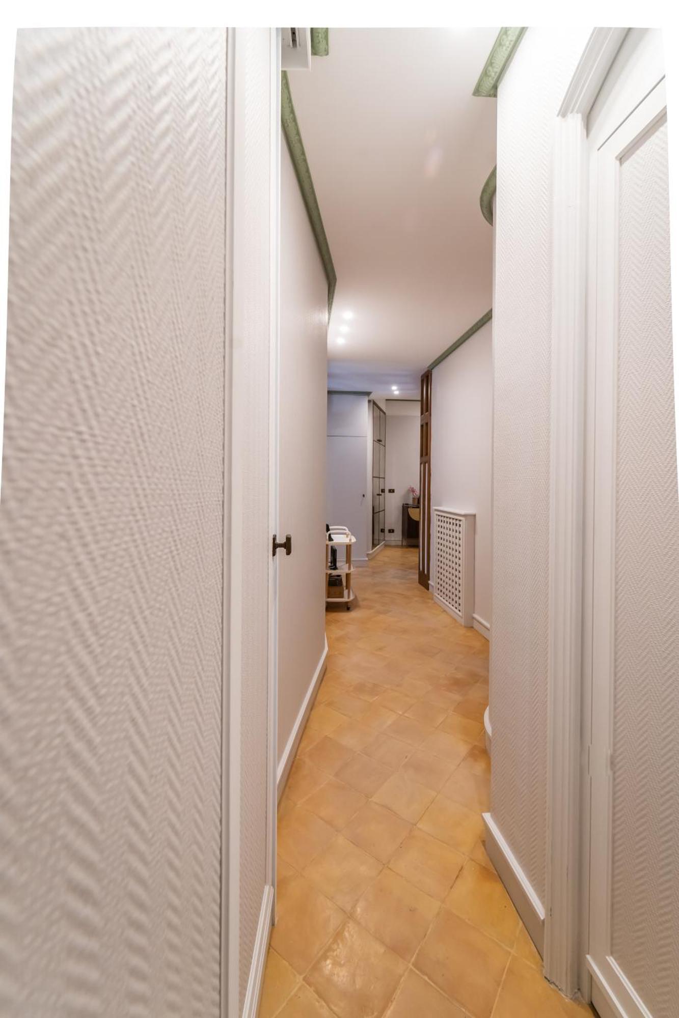 Butterfly Panoramic Apartment Наполи Екстериор снимка