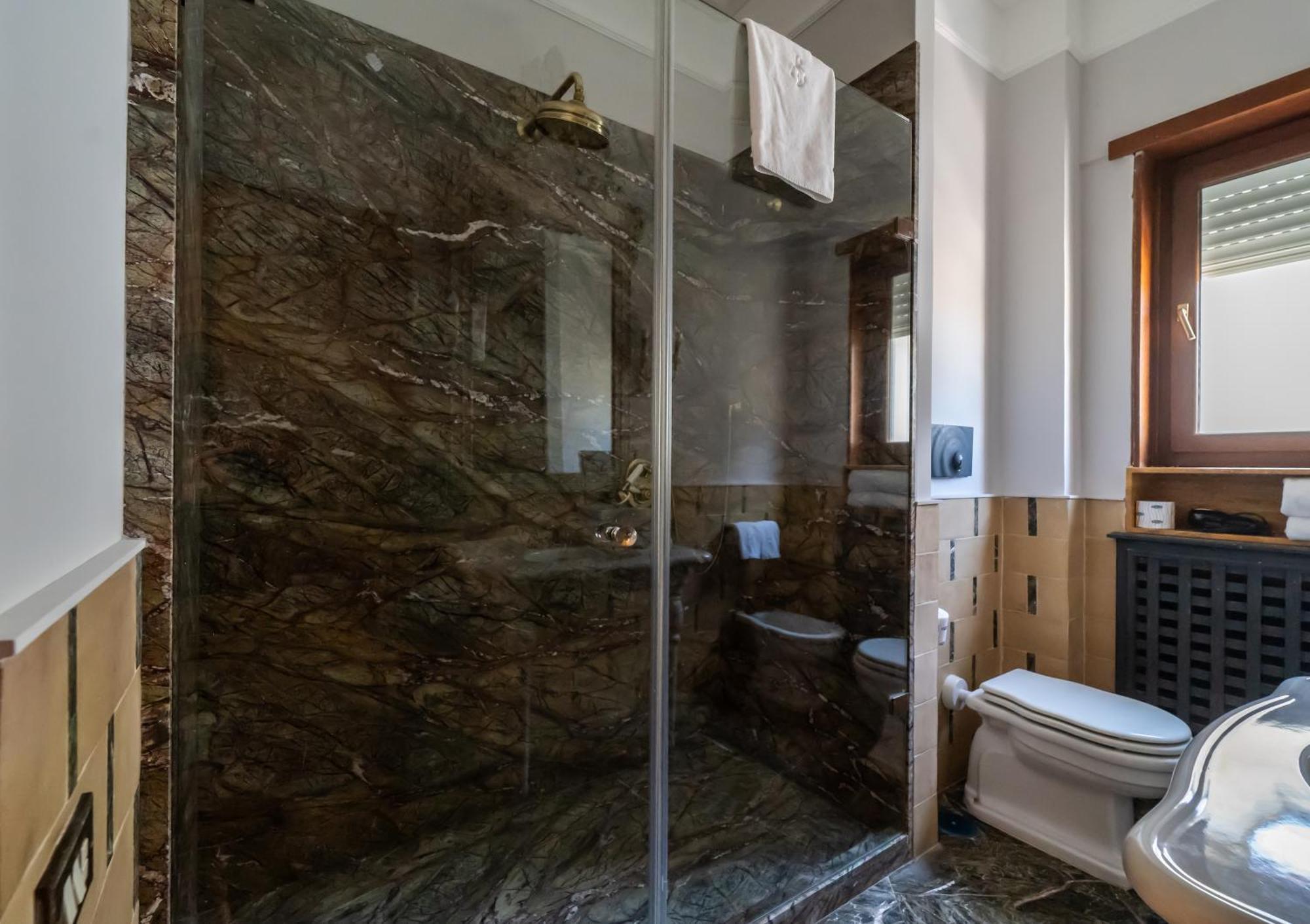Butterfly Panoramic Apartment Наполи Екстериор снимка
