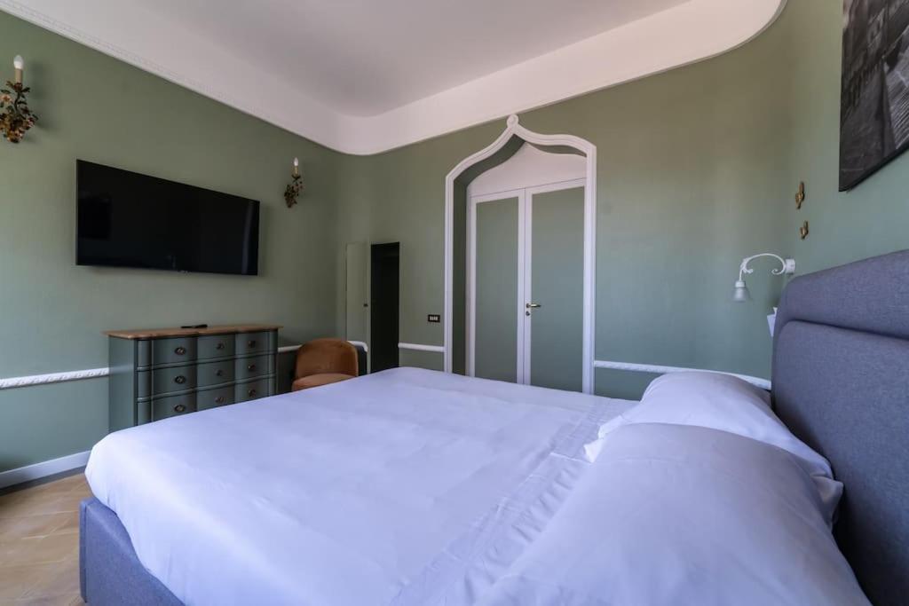 Butterfly Panoramic Apartment Наполи Екстериор снимка