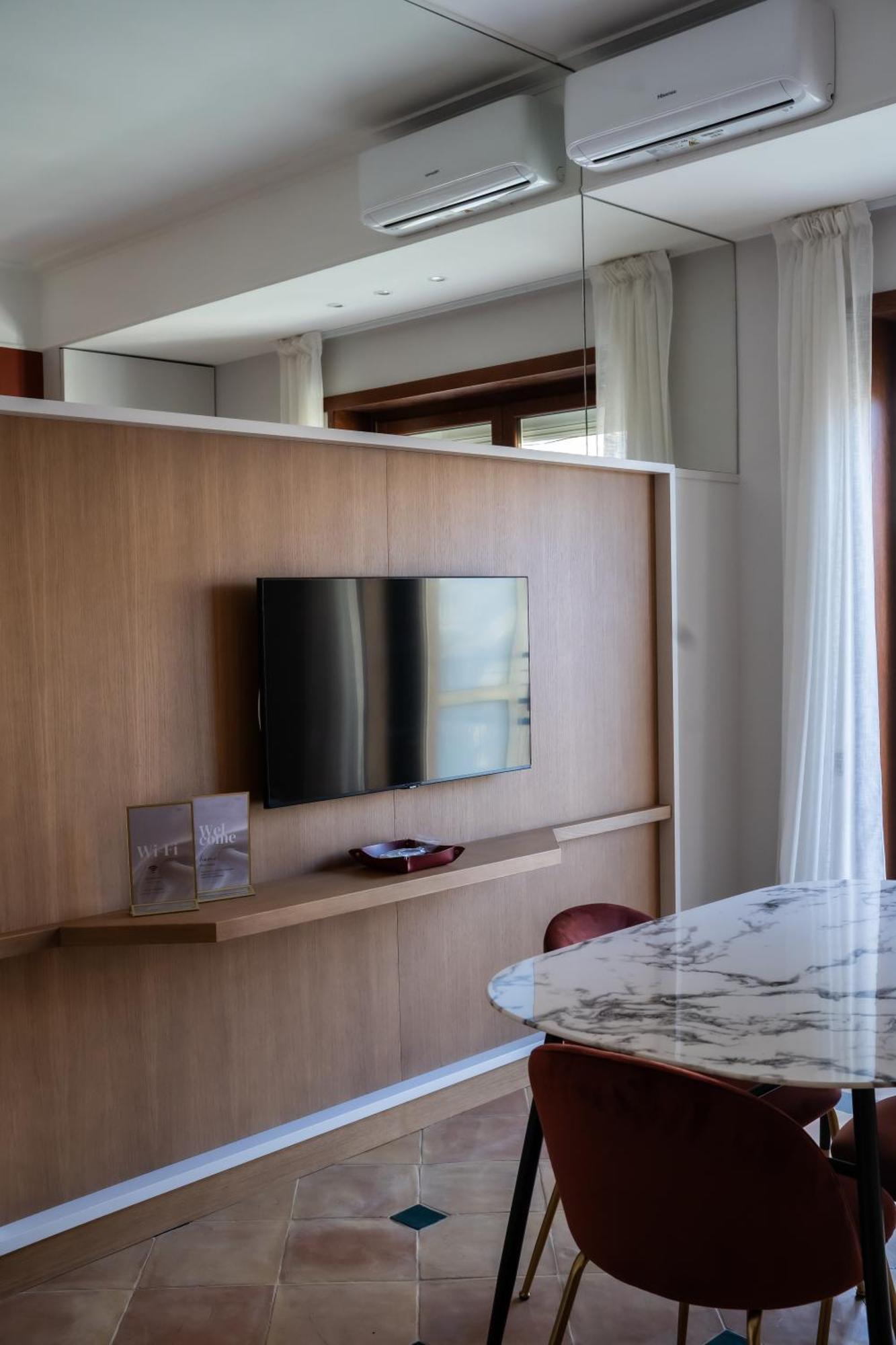 Butterfly Panoramic Apartment Наполи Екстериор снимка